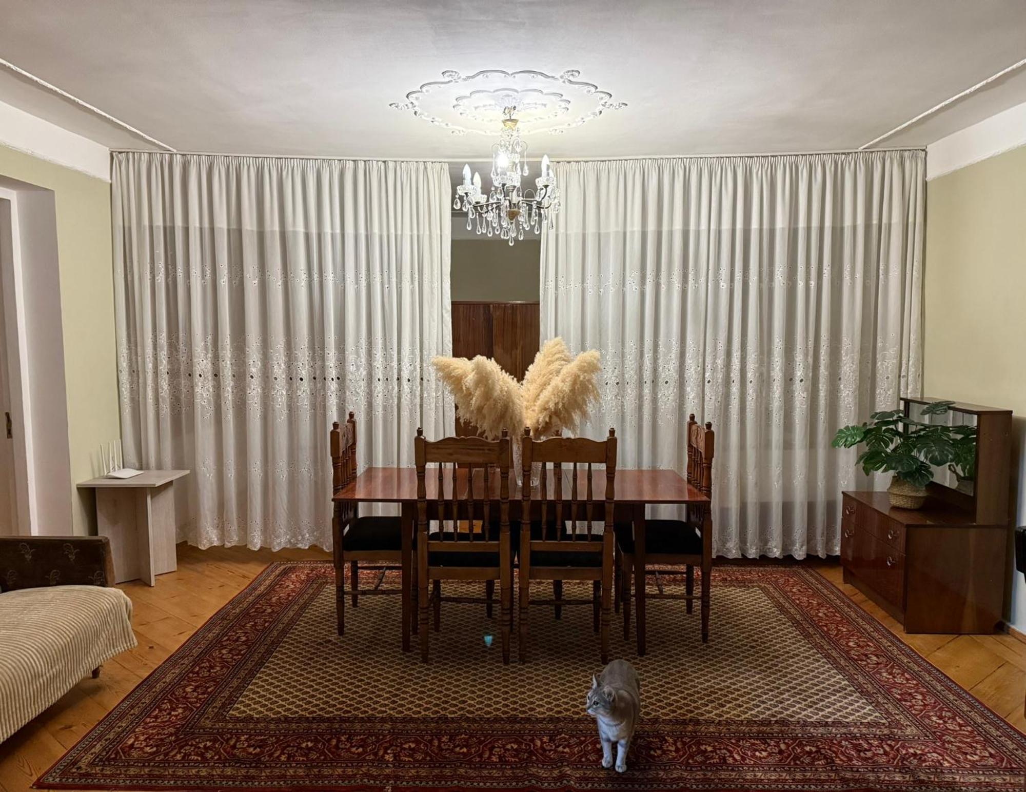 Guest House T&N クタイシ エクステリア 写真